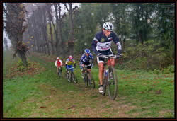 14/11/10 Carignano (TO). 6ª prova trofeo Michelin di ciclocross 2010/11, valida per i campionati Regionali Amatori e per Società